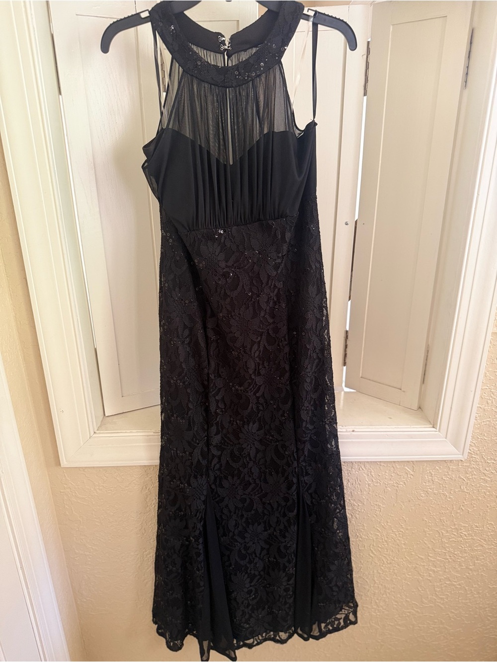 Black Lace Mesh Evening Dress - Elegant Women's Formal Gown